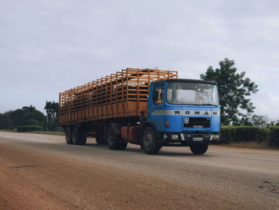Xe đời mới, tài xế quen đường