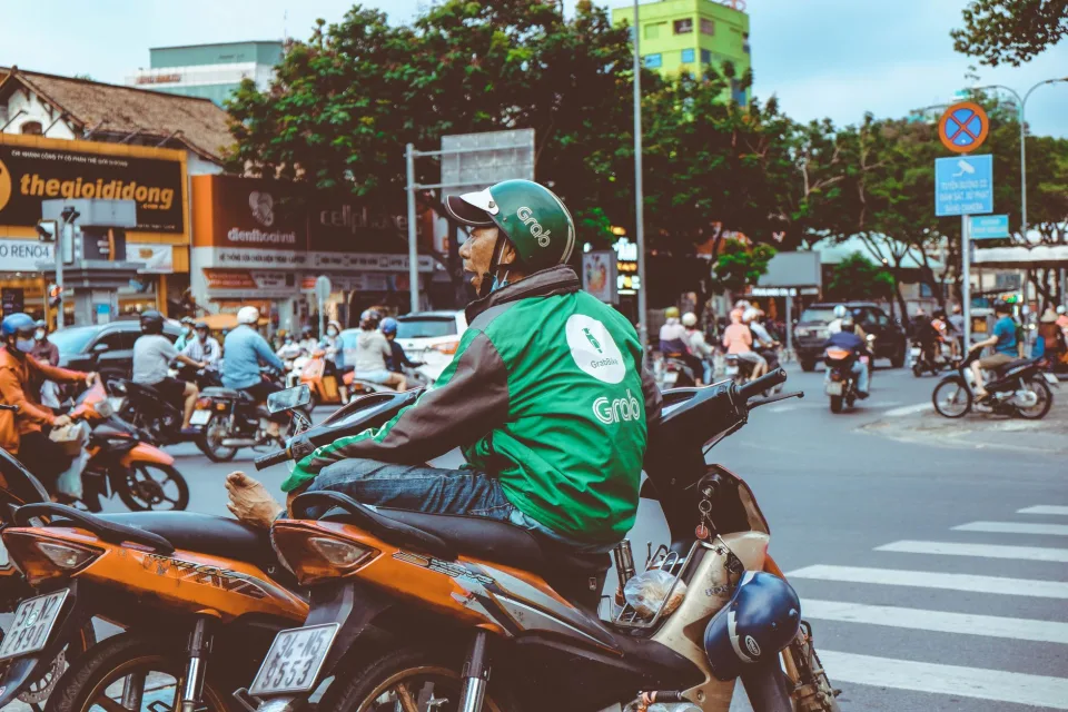 Xe đời mới, tài xế quen đường